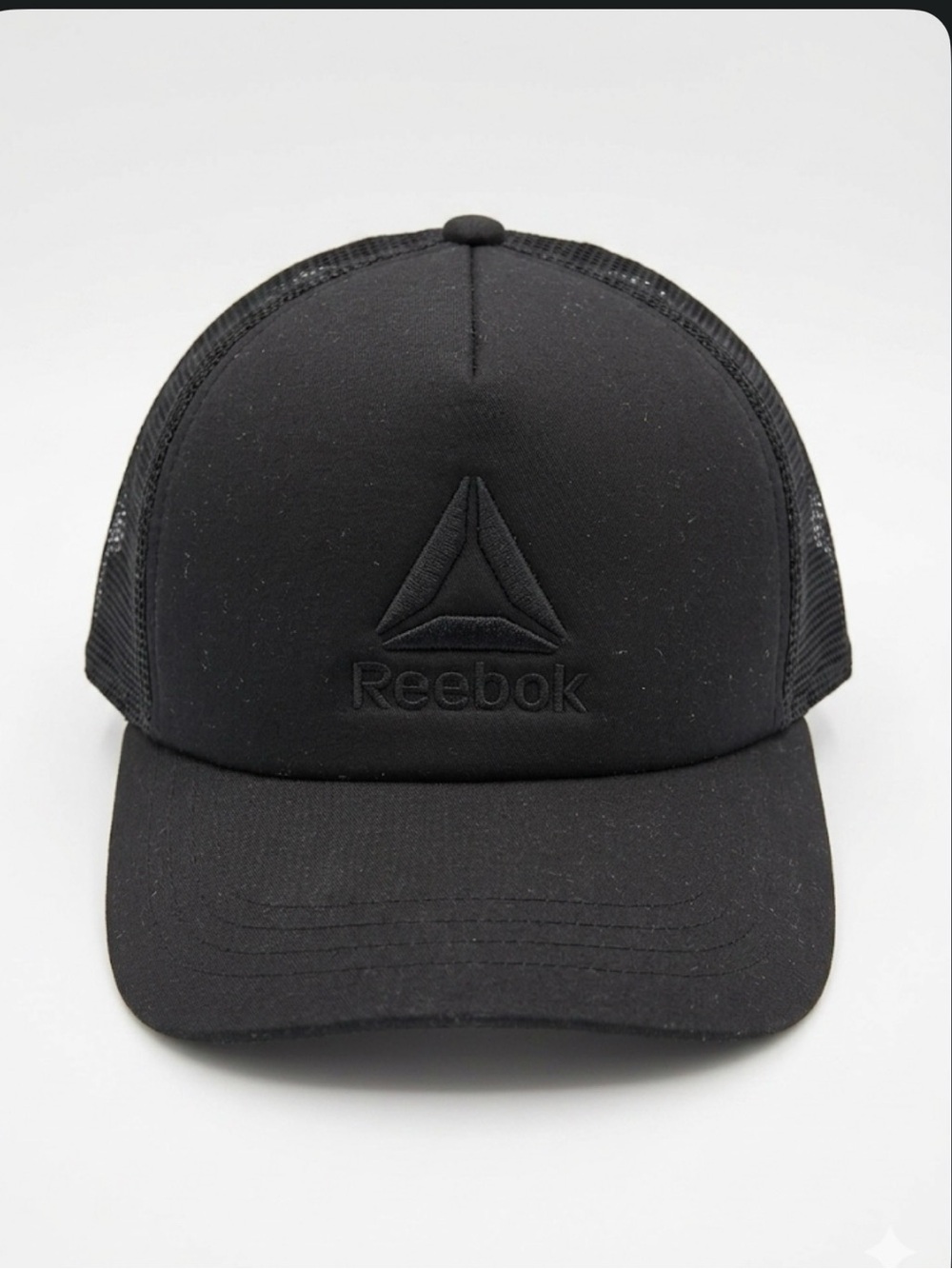 Reebok Black Embroidered Logo Trucker Hat